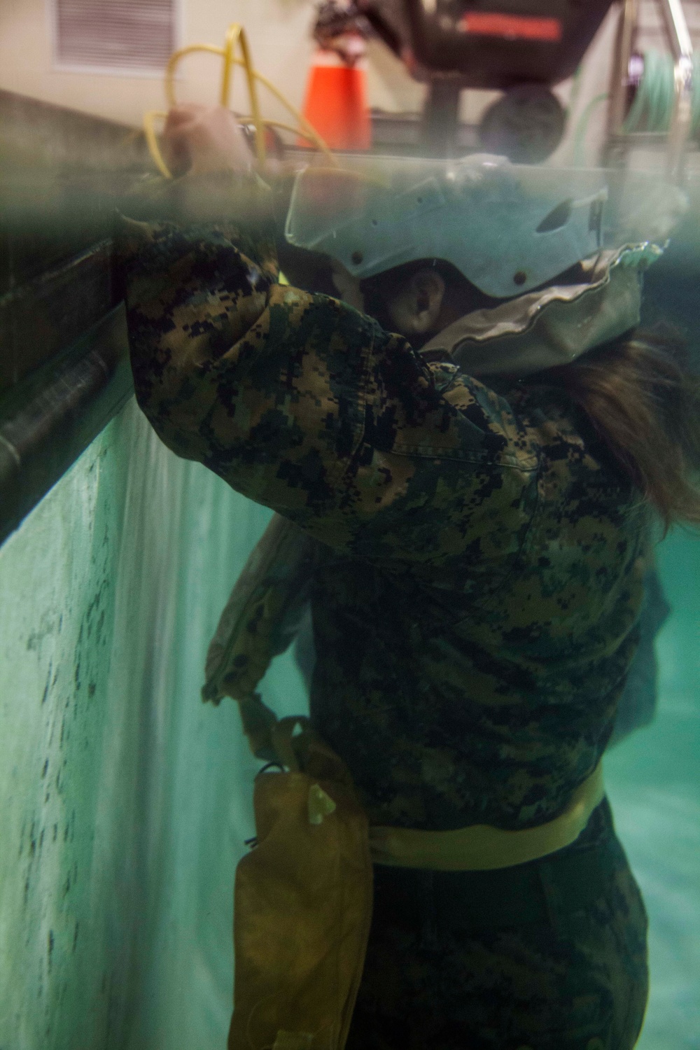 24th Marine Expeditionary Unit Helo Dunker Training