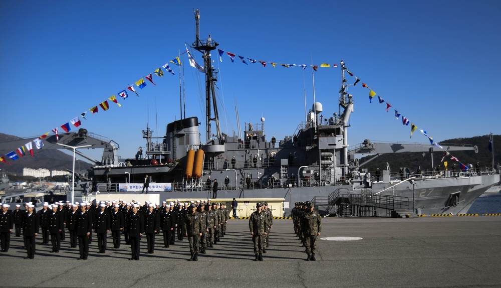Last US Ship Transferred to ROK Navy Decommissioned in Ceremony Highlighting Naval Partnership