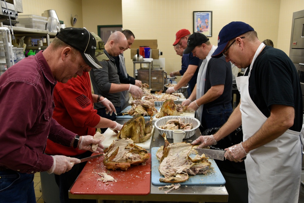 Airmen prepare annual community dinner
