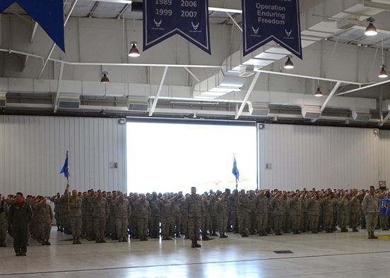 Colonel Eaves takes 131st reins at Wing Change of Command