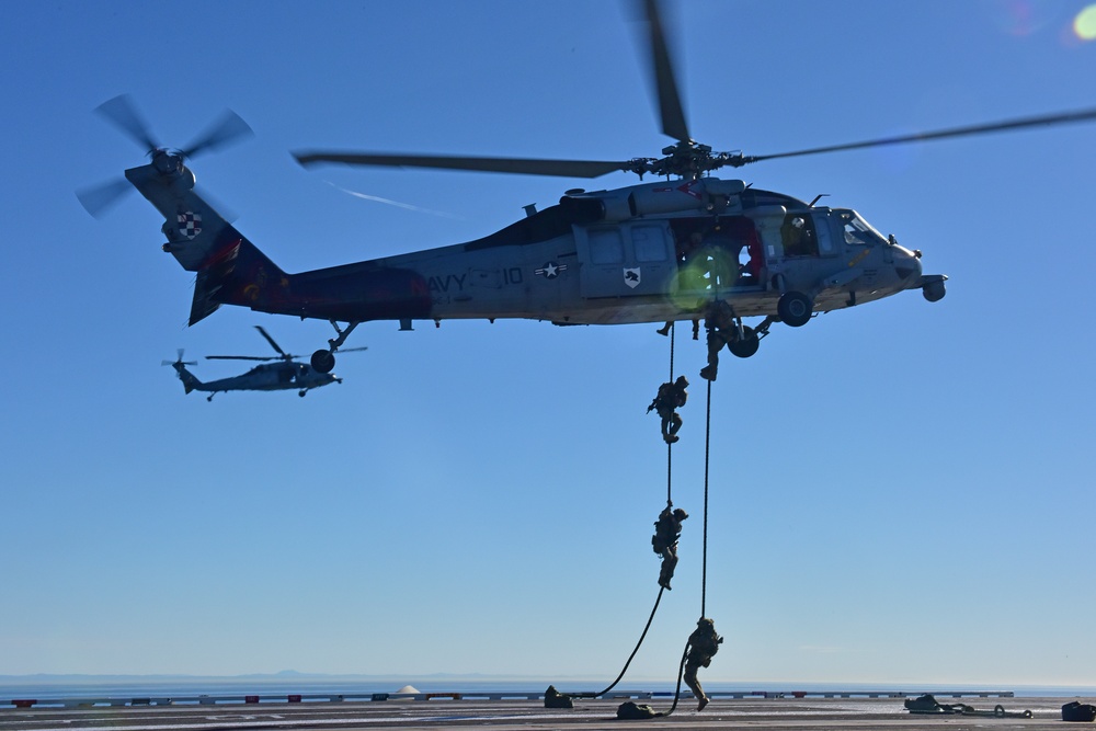 MSST San Diego fast ropes aboard USS Carl Vinson