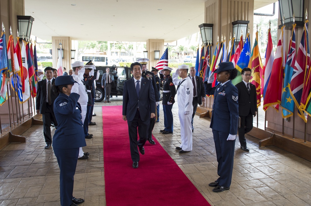 President Obama and Prime Minister Abe Visit U.S. Pacific Command