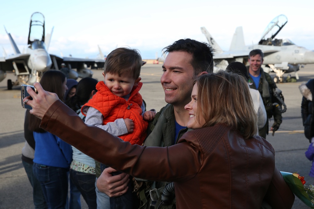 Electronic Attack Squadron 130 returns to Naval Air Station Whidbey Island following deployment