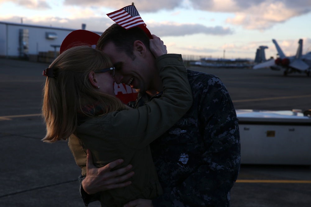 Electronic Attack Squadron 130 returns to Naval Air Station Whidbey Island following deployment