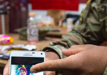 Surprise homecoming of Spc. Leo Watkins Jr.