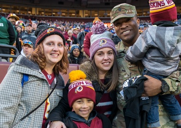 Surprise homecoming of Spc. Leo Watkins Jr.