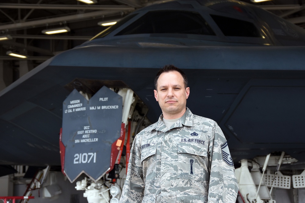 Missouri Air National Guardsman receives prestigious safety award