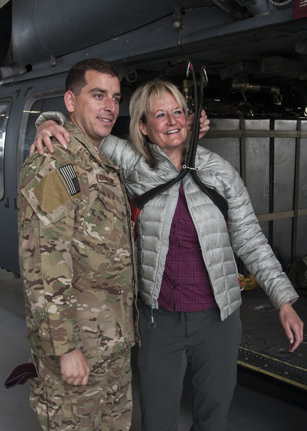 Rescued hikers return to Kirtland to thank 58th SOW, 512 RQS