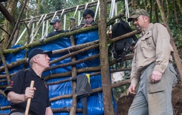 Ambassador Osius visits POW/MIA Accounting Agency site team in Vietnam