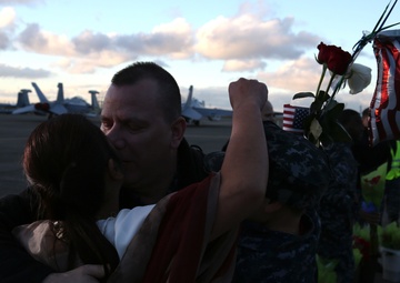 Electronic Attack Squadron 130 returns to Naval Air Station Whidbey Island following deployment