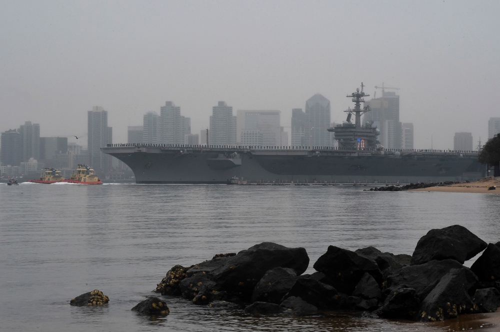 USS Carl Vinson (CVN 70) Departs for Deployment