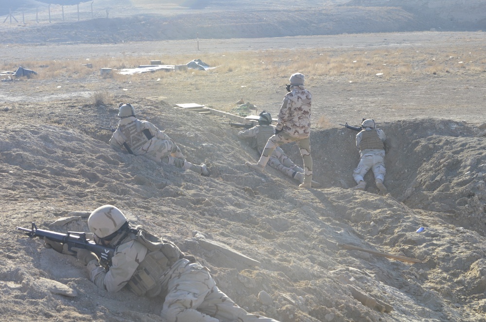 CSM Jones Visits Al Taqaddum Air Base