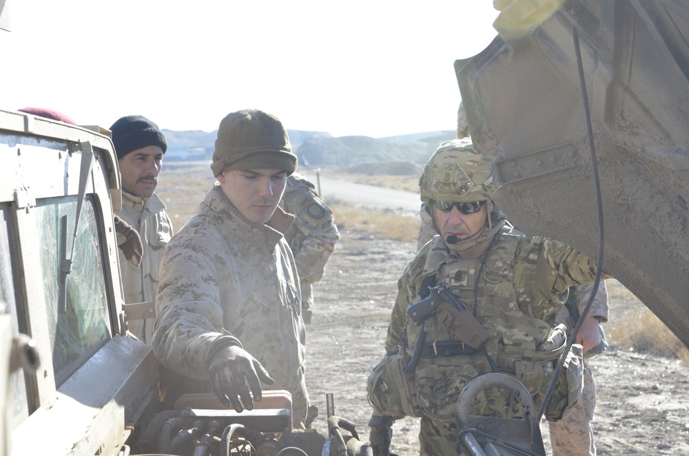 CSM Jones Visits Al Taqaddum Air Base