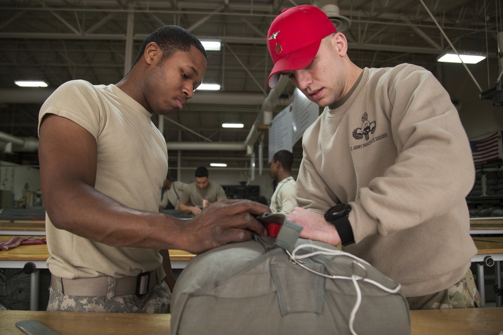 Riggers keep U.S. Army Alaska Airborne units jumping