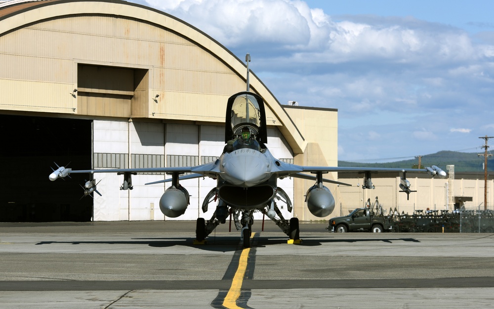 180FW Travels to Red Flag Alaska