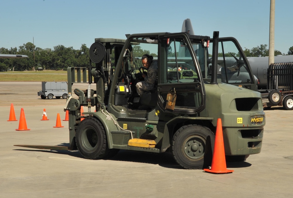 41st APS names 'Top Dawgs' during first Port Dawg challenge