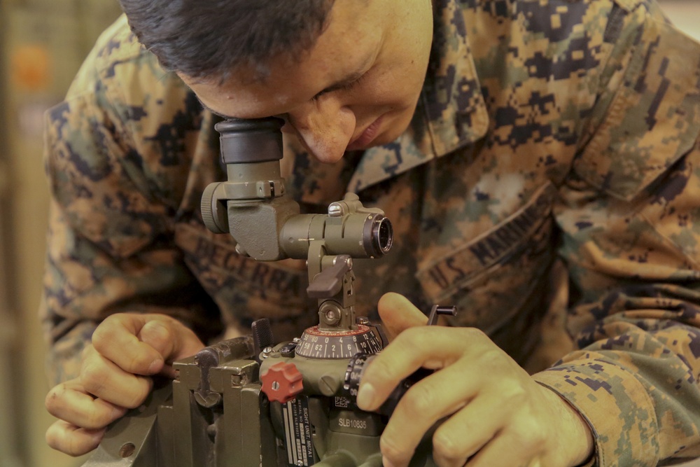 1/10 participates in Reconnaissance, Selection, Occupying Position training