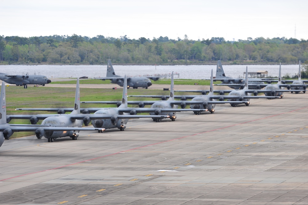 403rd Wing surge through the skies