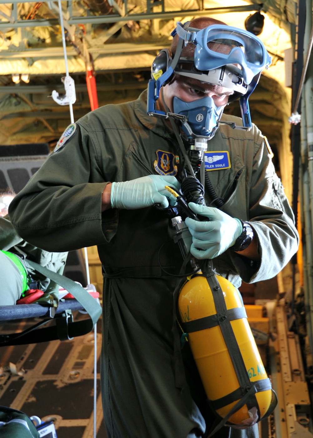 Hurricane Hunters, 446th Aeromedical Evacuation Squadron team up for life-saving training