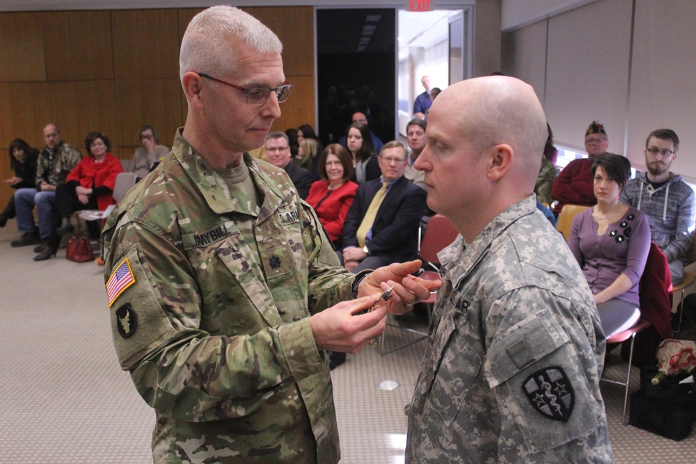 U.S. Army Reserve Soldier Earns Military Outstanding Volunteer Service Medal