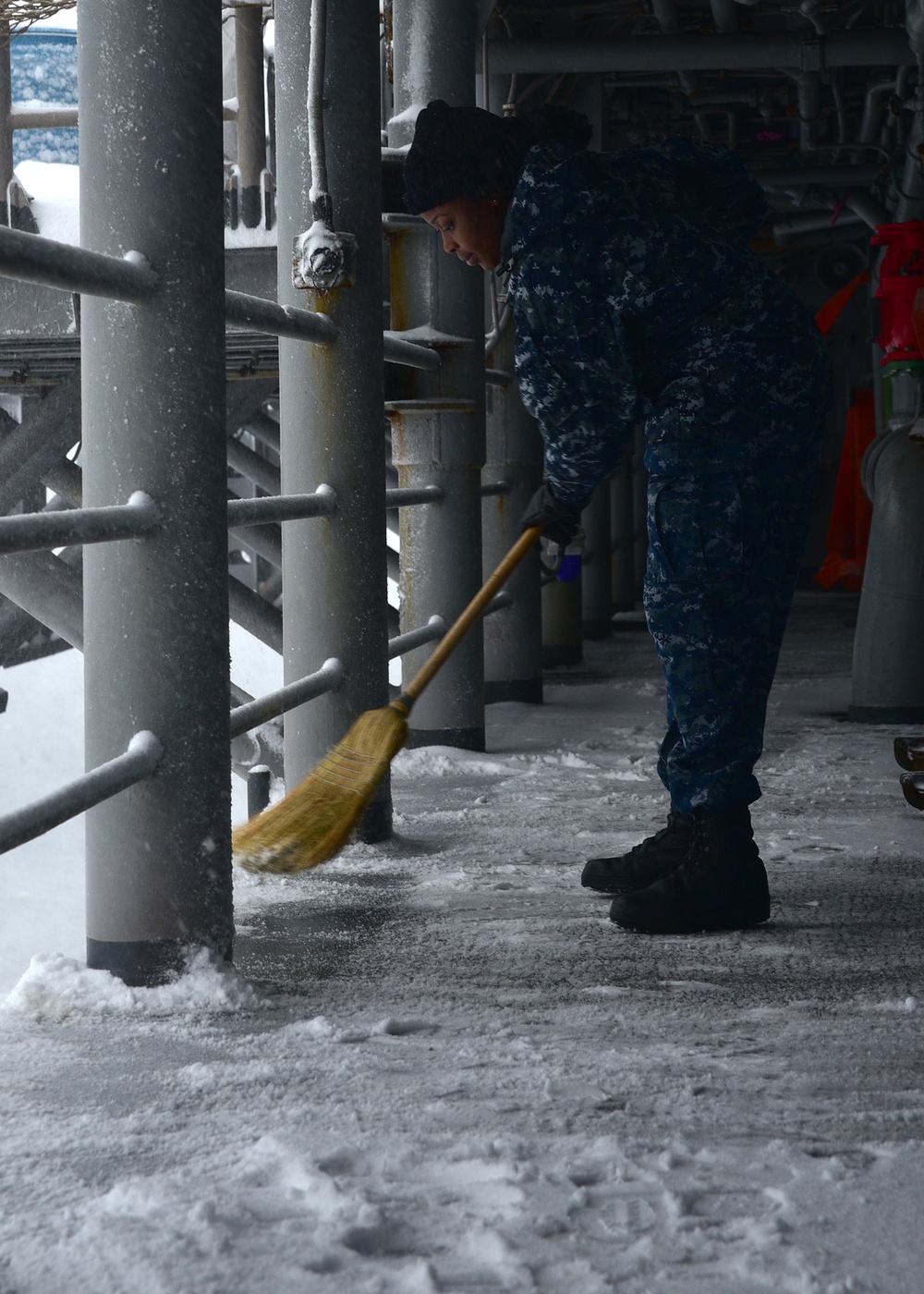 Snow aboard the USS Bataan (LHD 5)