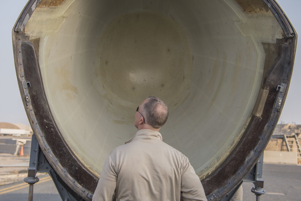 386th EMXS maintainers replace C-130H radome