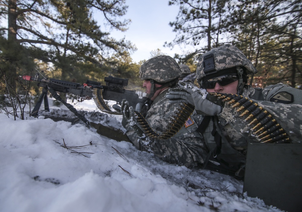 1-114 Infantry trains in winter exercise
