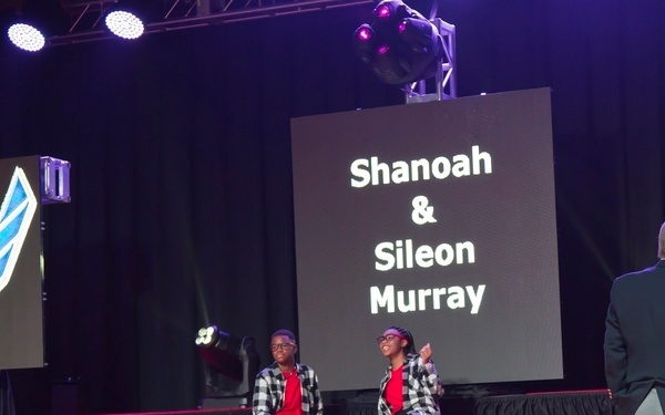 2016 Air Force Entertainer of the Year voting begins