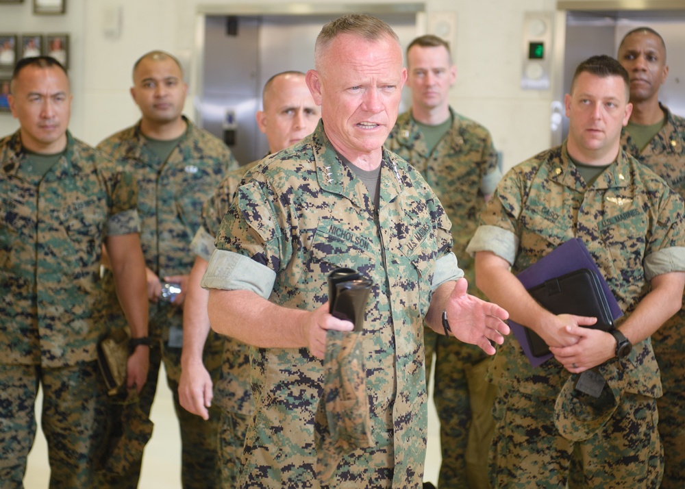 III MEF Commanding General Visits USNH Guam