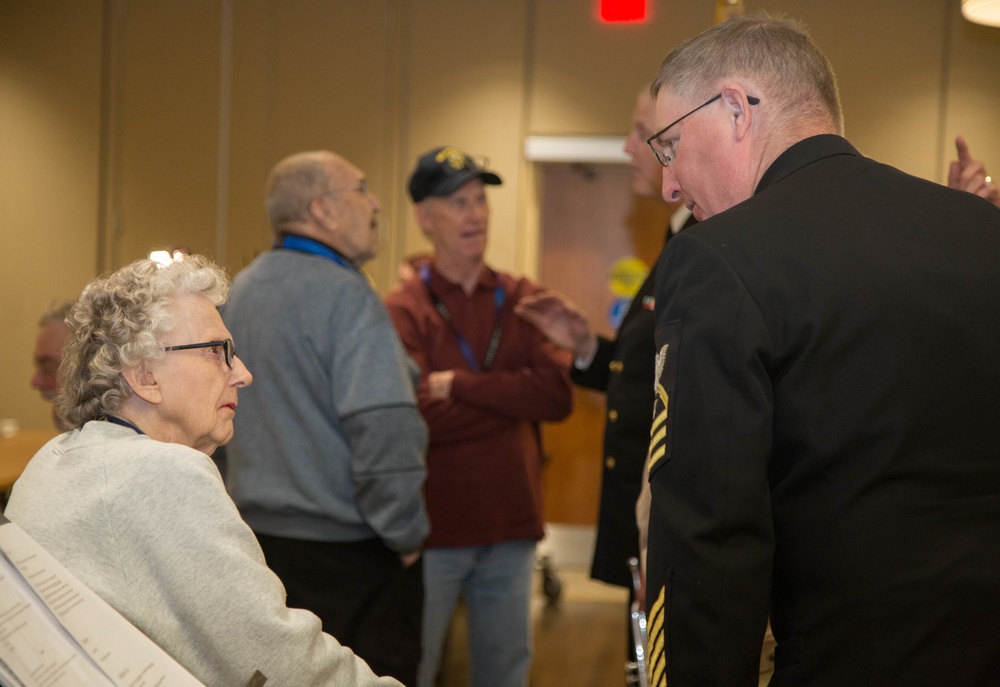 U.S. Navy Band offers concert to retired veterans home
