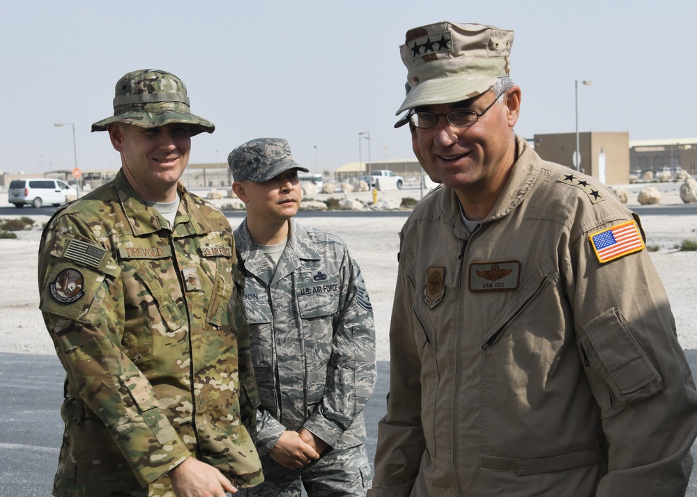 18th AF commander tours Al Udeid Air Base
