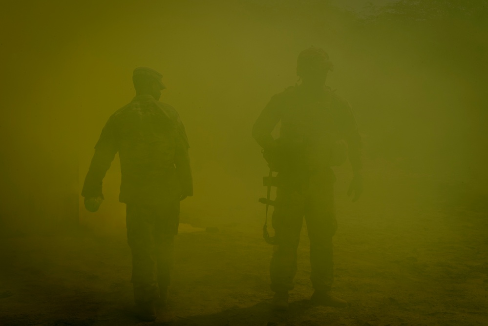 Soldiers train in Djibouti