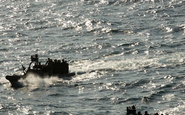 Maritime Raid Force conducts a VBSS