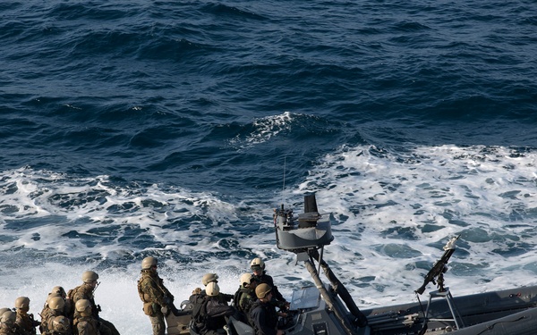 Maritime Raid Force conducts a VBSS