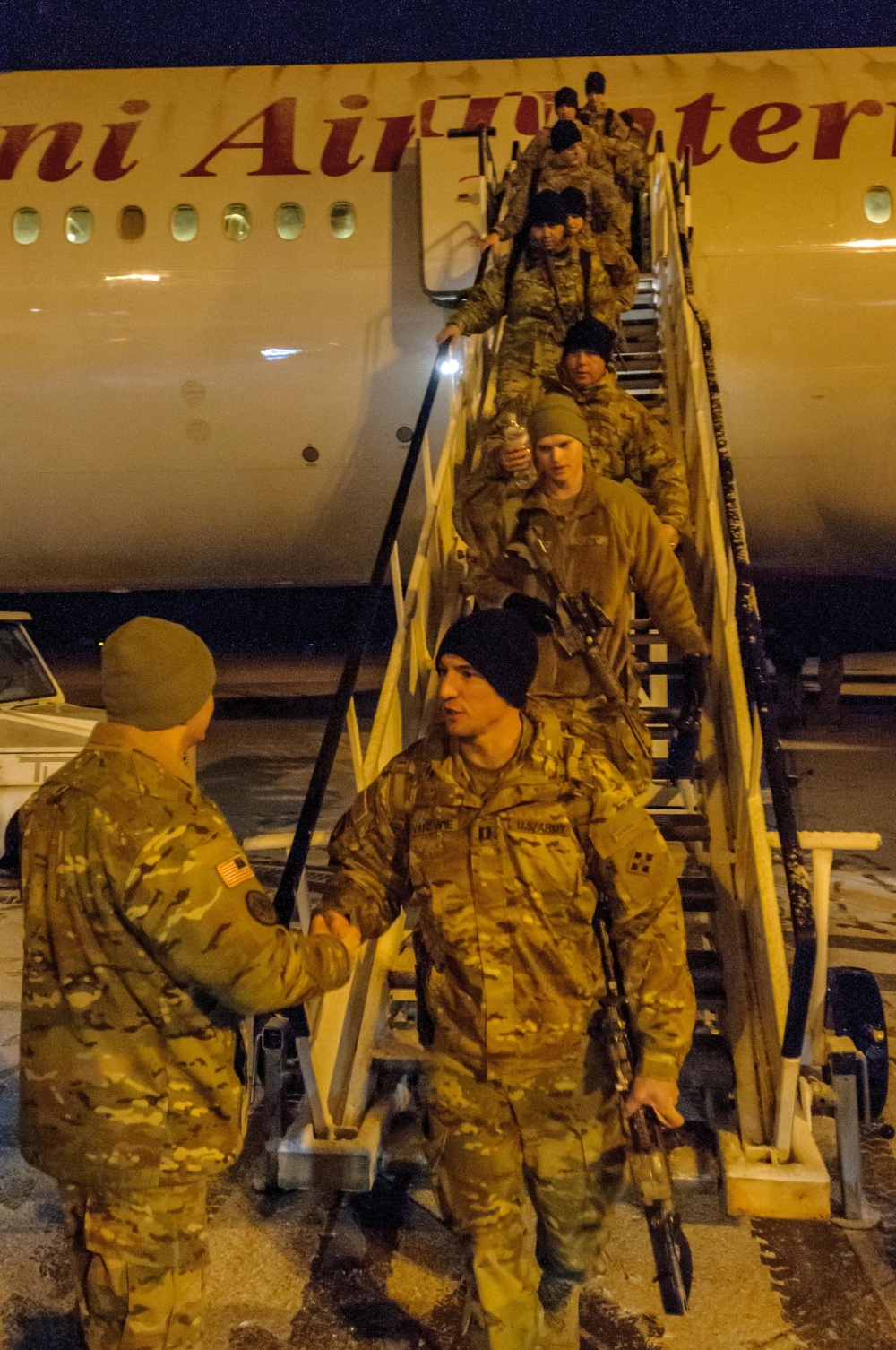 3rd ABCT, 4th ID, troops continue to fly into Poland