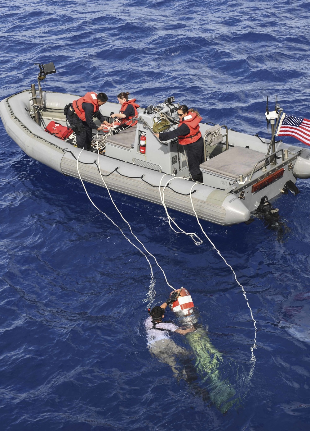 USS Wayne E. Meyer Recover Retrievable Exercise Torpedo