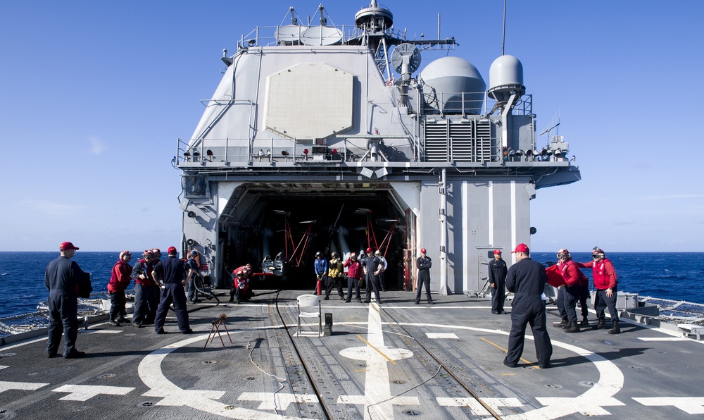 USS Lake Champlain (CG 57) Flight Deck Drill