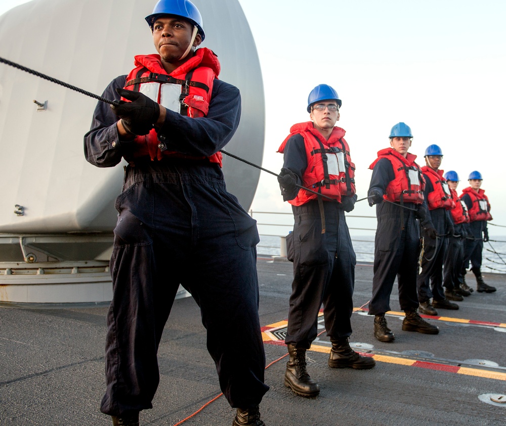 USS Lake Champlain (CG 57) Replenishment-at-sea
