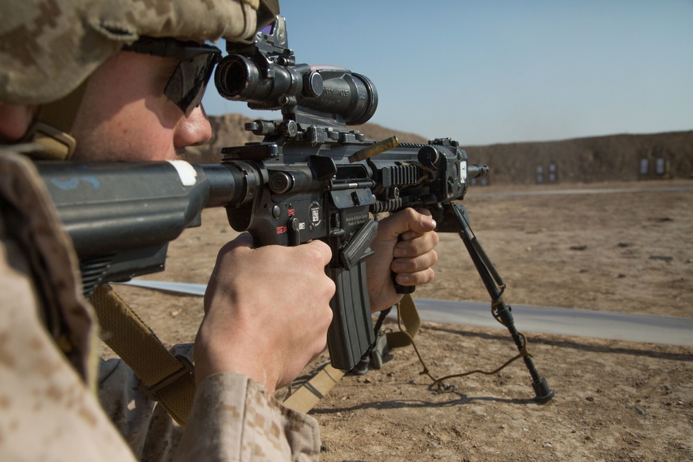 U.S. Marines zero weapons