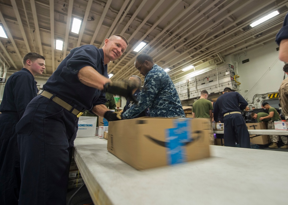 USS Makin Island Mail Delivery