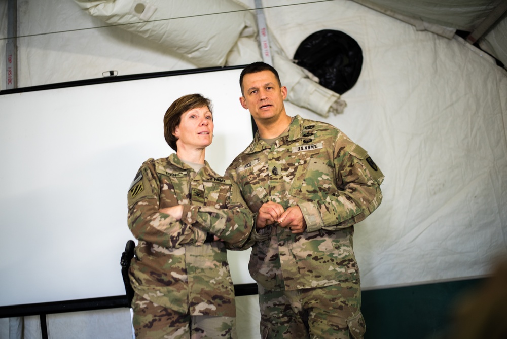 Brigade Commander visits 28th CSH