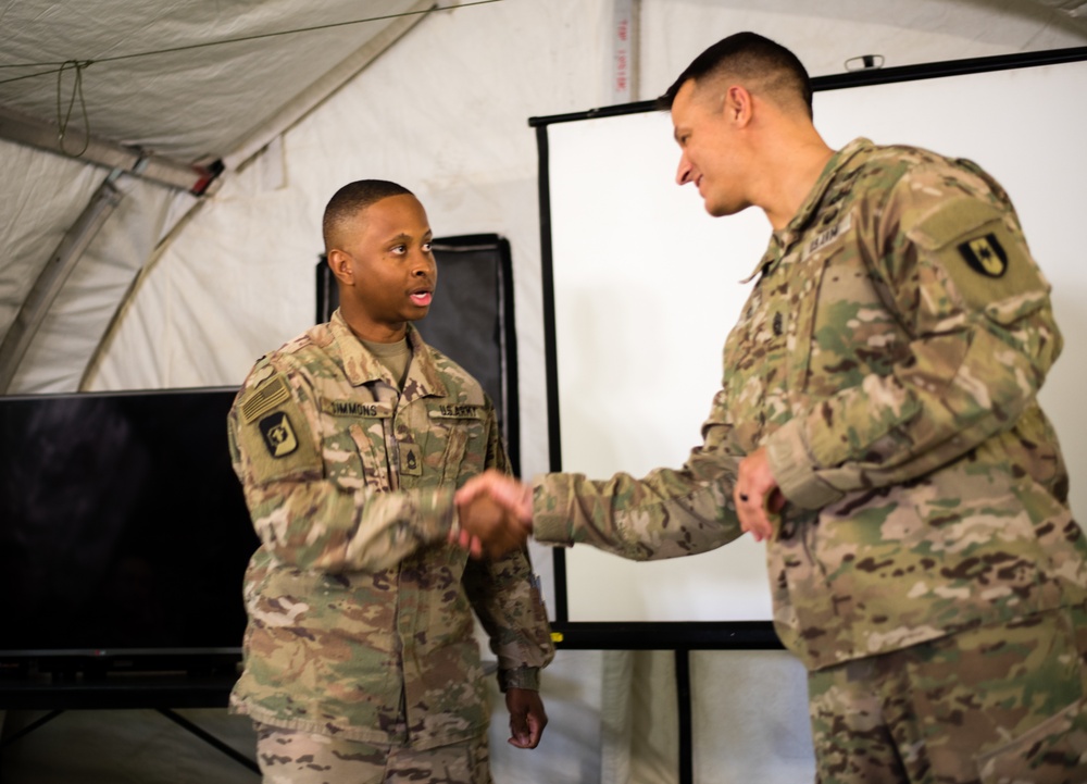 Brigade Commander visits 28th CSH