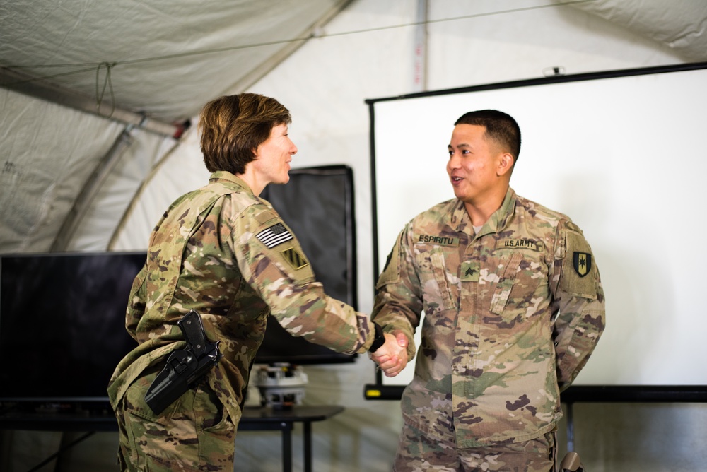 Brigade Commander visits 28th CSH