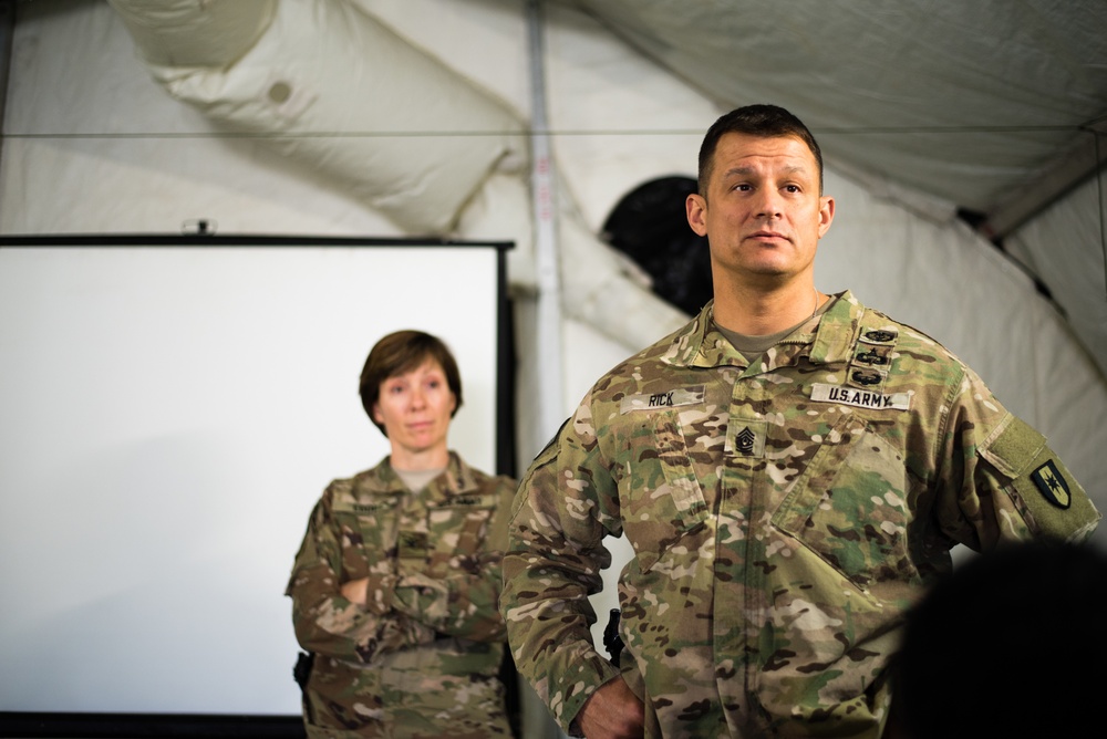 Brigade Commander visits 28th CSH