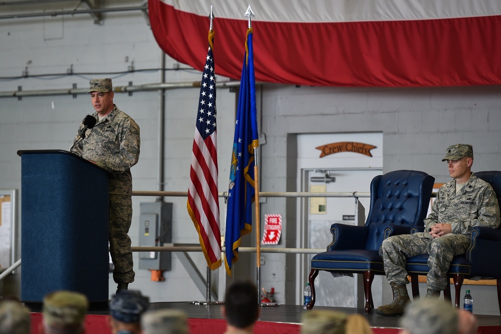 Broyles assumes command of 1st SOAMXS