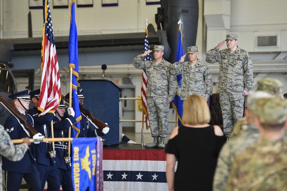 801st SOAMXS welcomes new commander