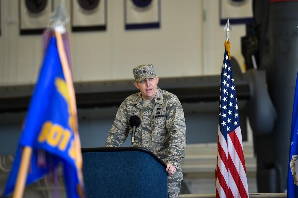 801st SOAMXS welcomes new commander