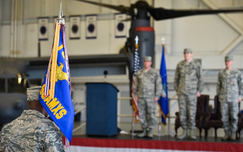 801st SOAMXS welcomes new commander