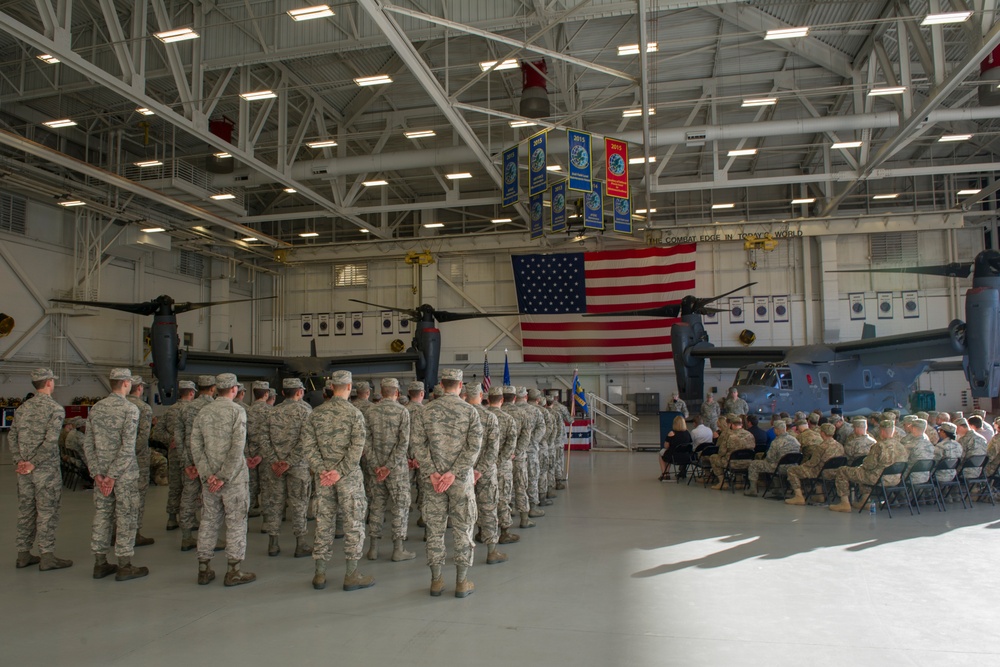 801st SOAMXS welcomes new commander