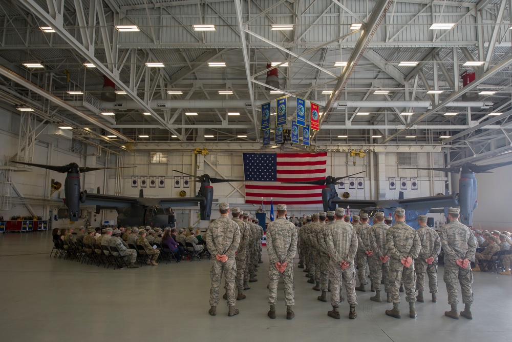 801st SOAMXS welcomes new commander